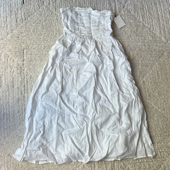 DISSH Dresses & Skirts - DISSH White Strapless Linen Dress